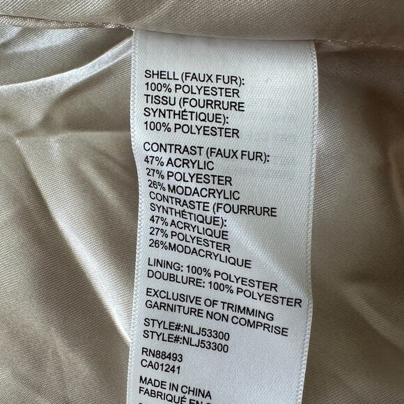 Sundance Boundless North Sherpa faux fur zip up jacket size M - Picture 7 of 10